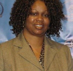 Tam Nichols headshot