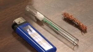 crack pipes